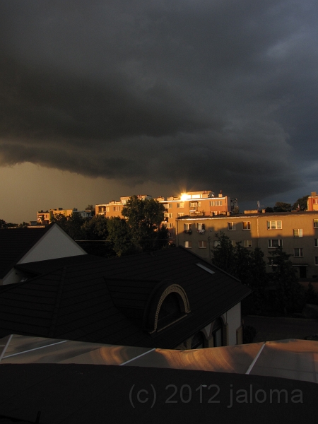 Wegrow_Wetter_10935.JPG - Kommt jetzt das Gewitter