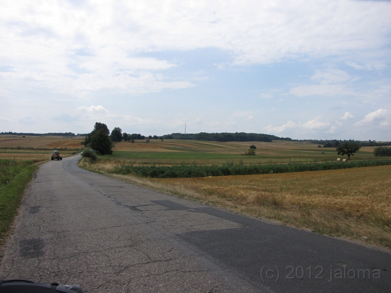 Landschaft_Strasse_10796"